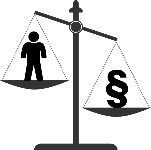 L'importance du droit pénal et comment un avocat peut vous aider à naviguer à travers la justice criminelle