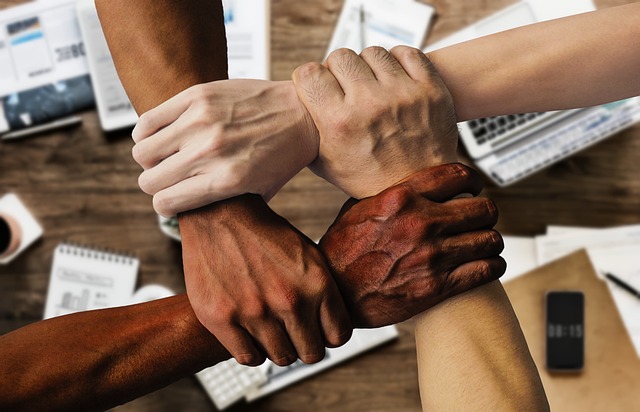 Obligations pour les employeurs en matière de relations interpersonnelles pour les activités de team building