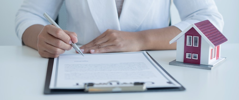Naviguer avec succès dans le labyrinthe du contrat d'achat immobilier : une perspective juridique