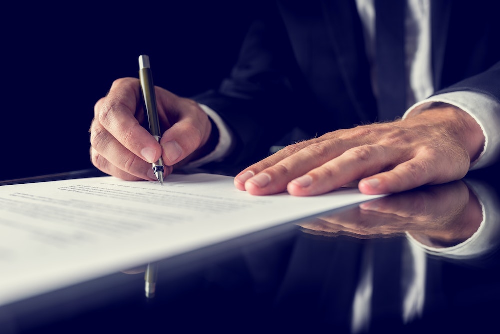 Comprendre les Visites et Saisies Domiciliaires : Un Regard Juridique Approfondi